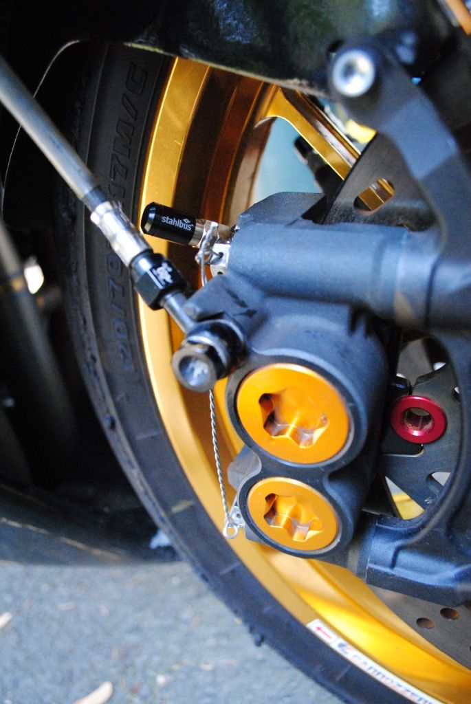 Stahlbus Brake Bleeding System (SpeedBleeders) **SPECIAL** Suzuki